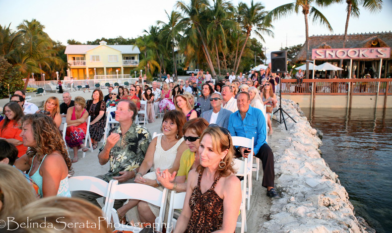 Snook's bayside restaurant & grand TIKI BAR - Image 4
