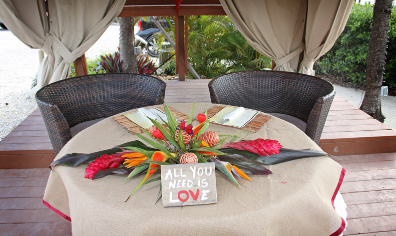 Snook's bayside restaurant & grand TIKI BAR - Image 3
