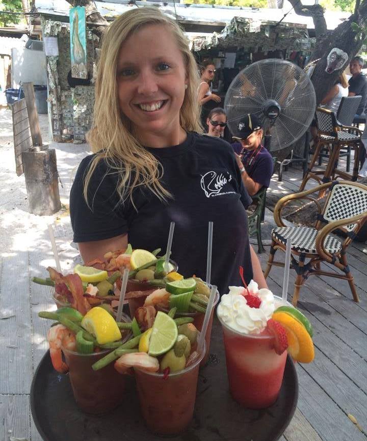 Hungry tarpon restaurant at Robbie's islamorada - Image 2