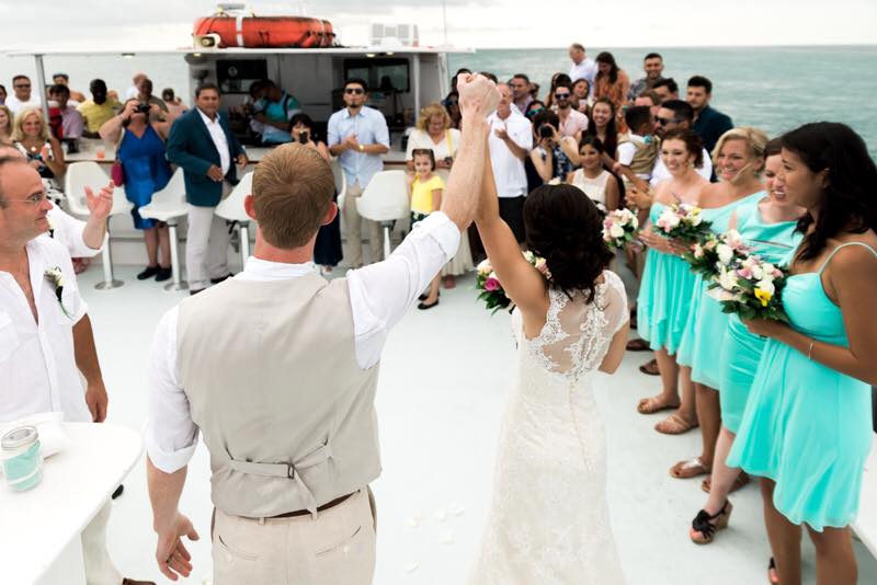 Weddings ON THE water - Image 4