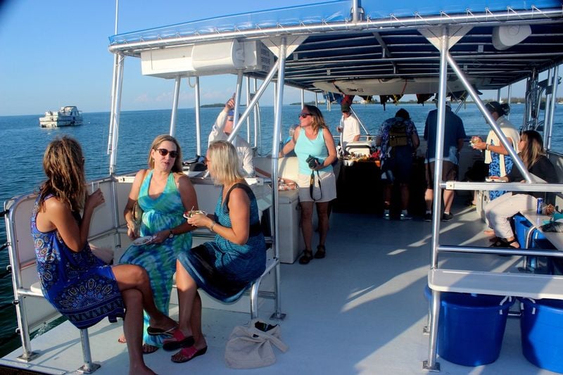 Barefoot Billy's sunset harbor cruise - Image 2