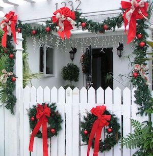 historic home Key West decorated for holidays