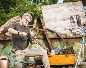In the spirit of Stanley Papio, Steve King works on an intriguing entry for the Papio Kinetic Parade. (Photo by Nick Doll)