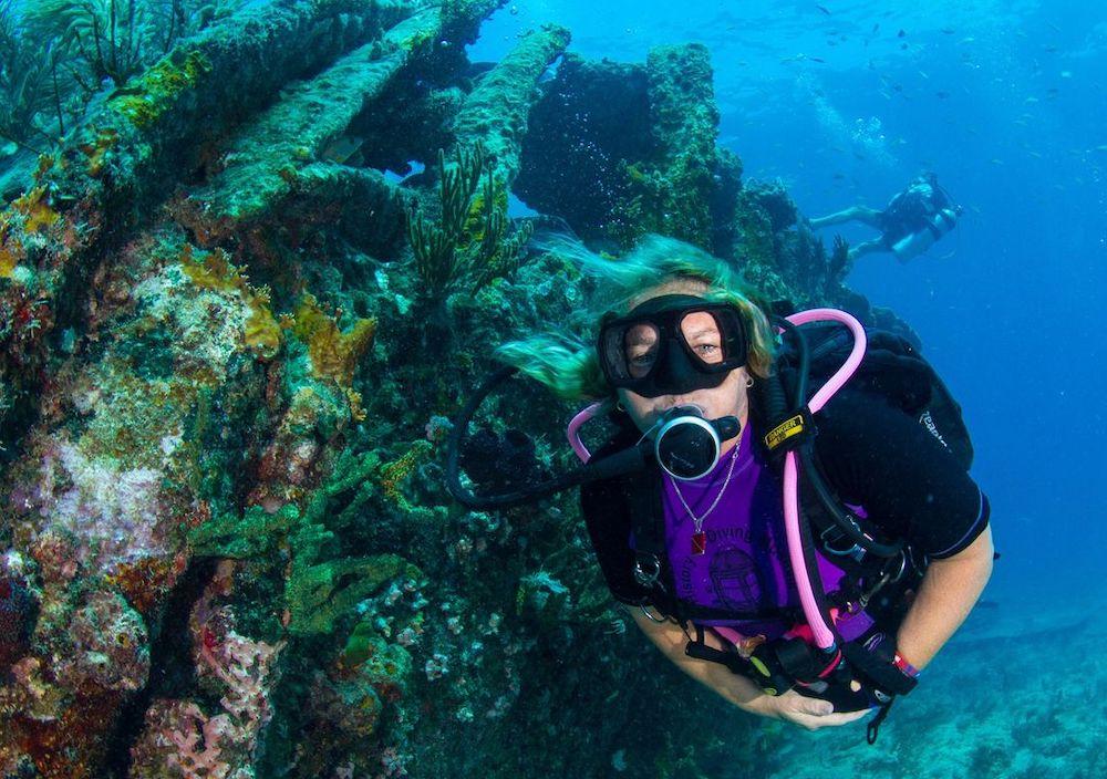 Lisa Mongelia Upper Keys diver