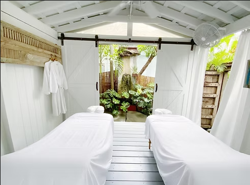 Amri Day Spa, Salon & Boutique