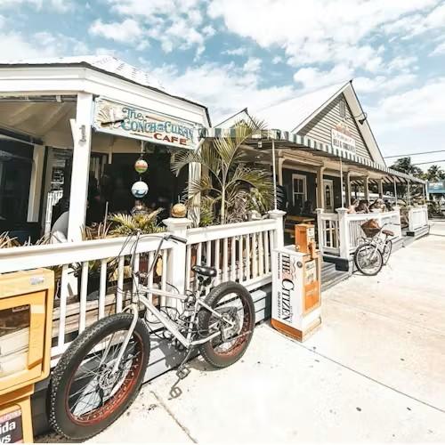 Ana's Cafe and Southernmost Grocery