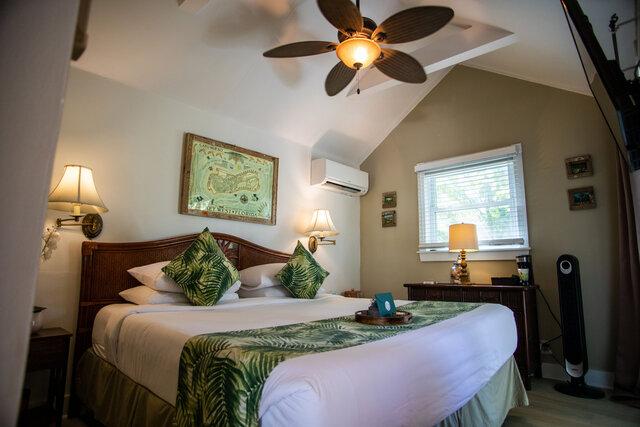 Andrew's Inn & Garden Cottages