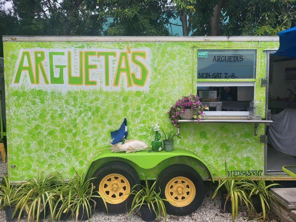 Argueta's International Food Truck