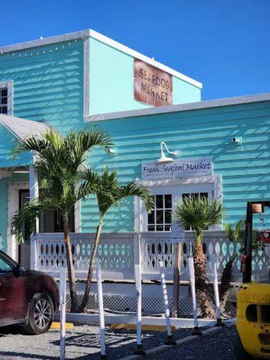 Casamar Seafood Market