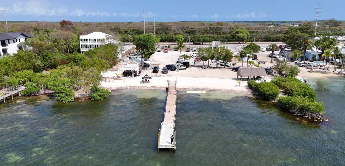 JD's Bait & Tackle, Marina and Beach Park