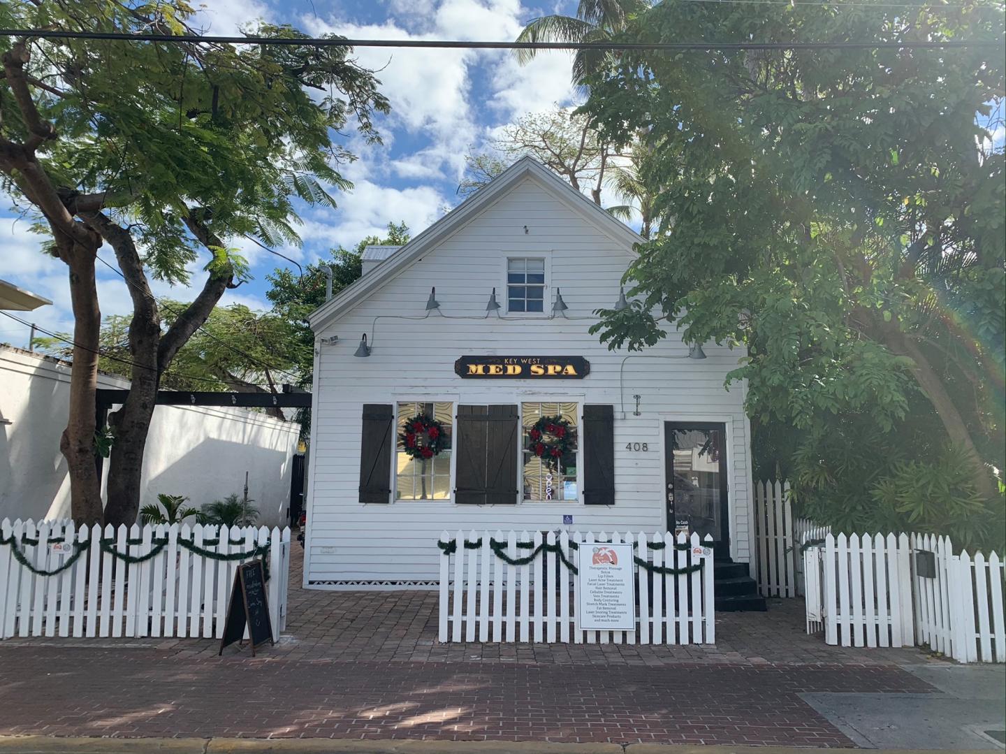 Under The Palms Medi-Spa