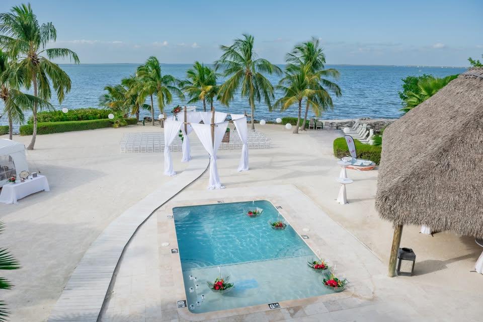 Key Largo Lighthouse Beach Weddings