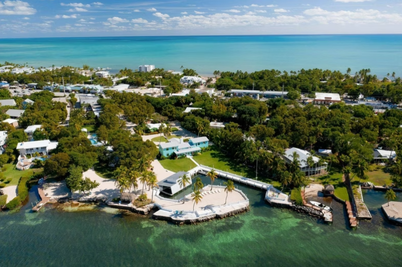 Mermaid's Bay Boutique Estate