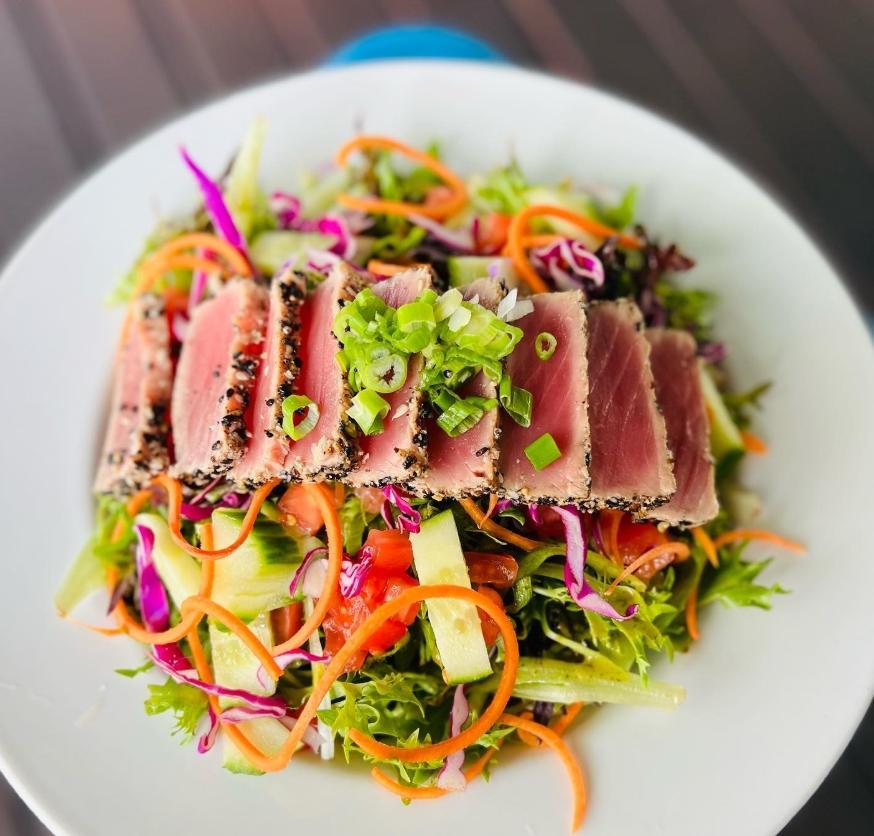 Old Town Tavern & Beer Garden