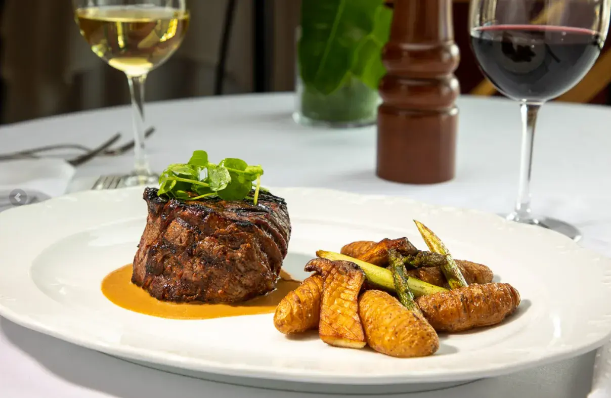 Pierre's Restaurant
