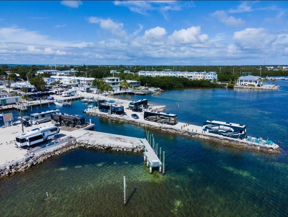 Blue Fin Rock Harbor Marina