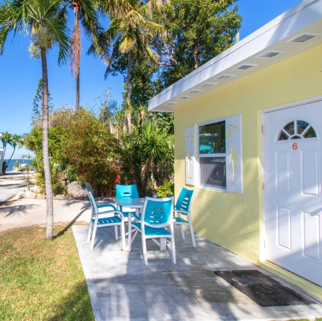 Sunset Cove Beach Resort