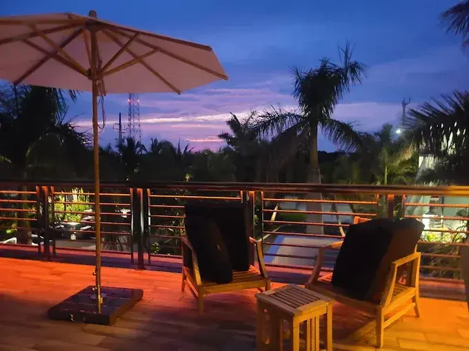 The Palm Deck