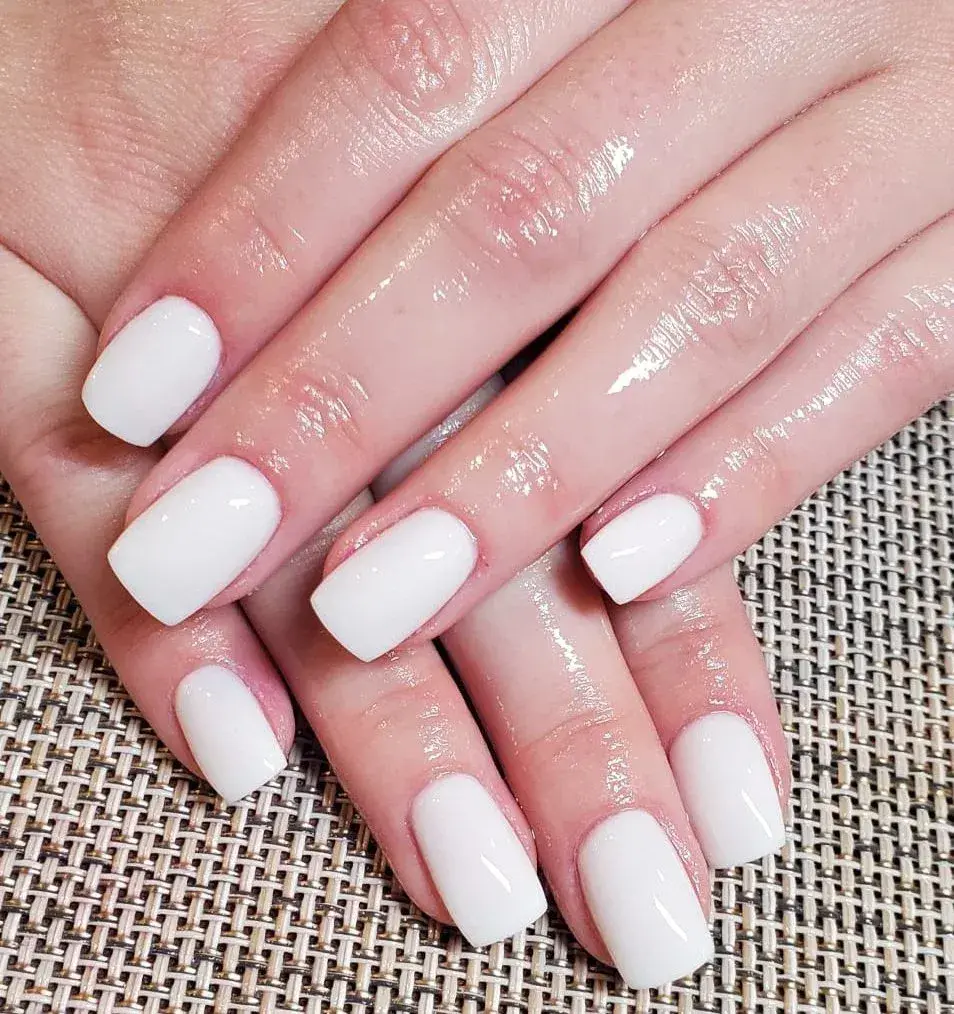 The Room Nail Bar Tavernier