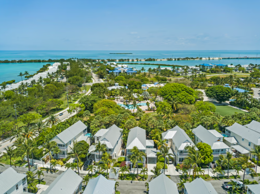 Village at Hawk's Cay Villas & Marina
