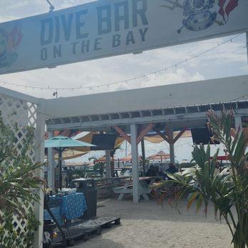 Dive Bar on the Bay