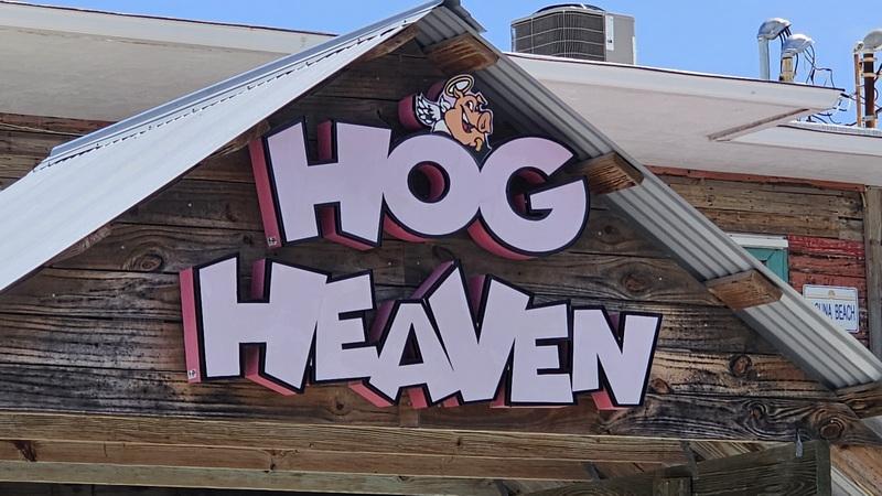 Hog Heaven Sports Bar and Grill