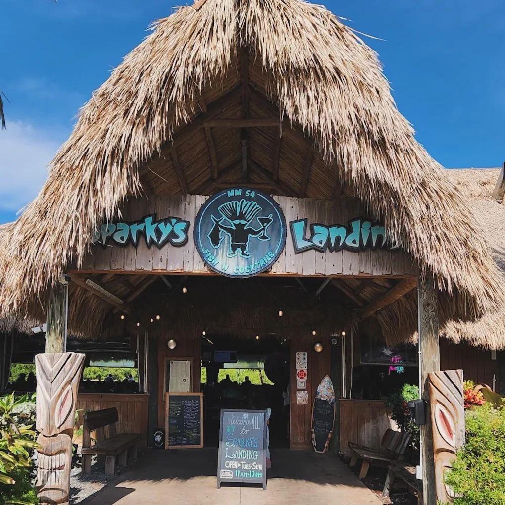 Sparky's Landing - Fish n Cocktails