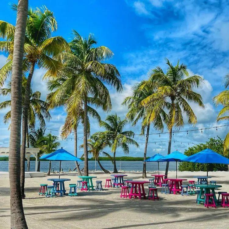 The Beach Cafe & Bar