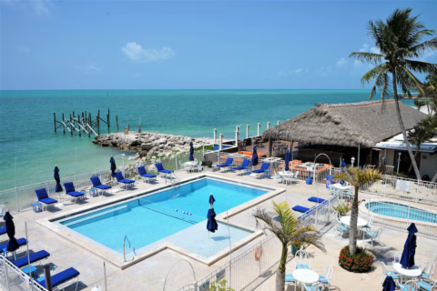 Glunz Ocean Beach Hotel & Resort | Florida Keys & Key West